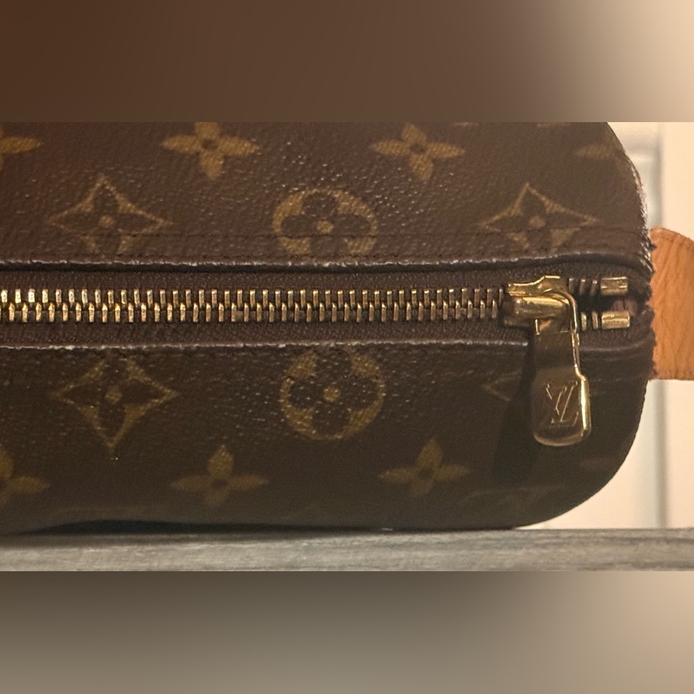 ❌ SOLD ❌ Louis Vuitton Monogram Sac Flanerie 45 Bag (Exterior Cowhide Refurb) - Picture 4 of 16